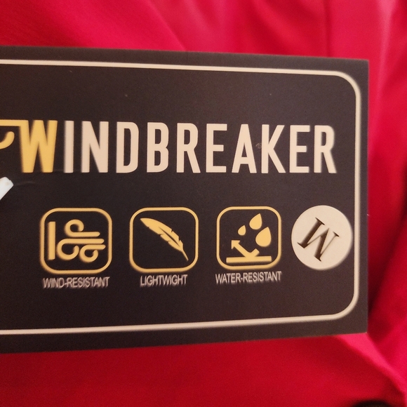 Windbreaker Red Raincoat / Wind Protectant Jacket with Black Buttons NWT Sz M - Picture 6 of 11